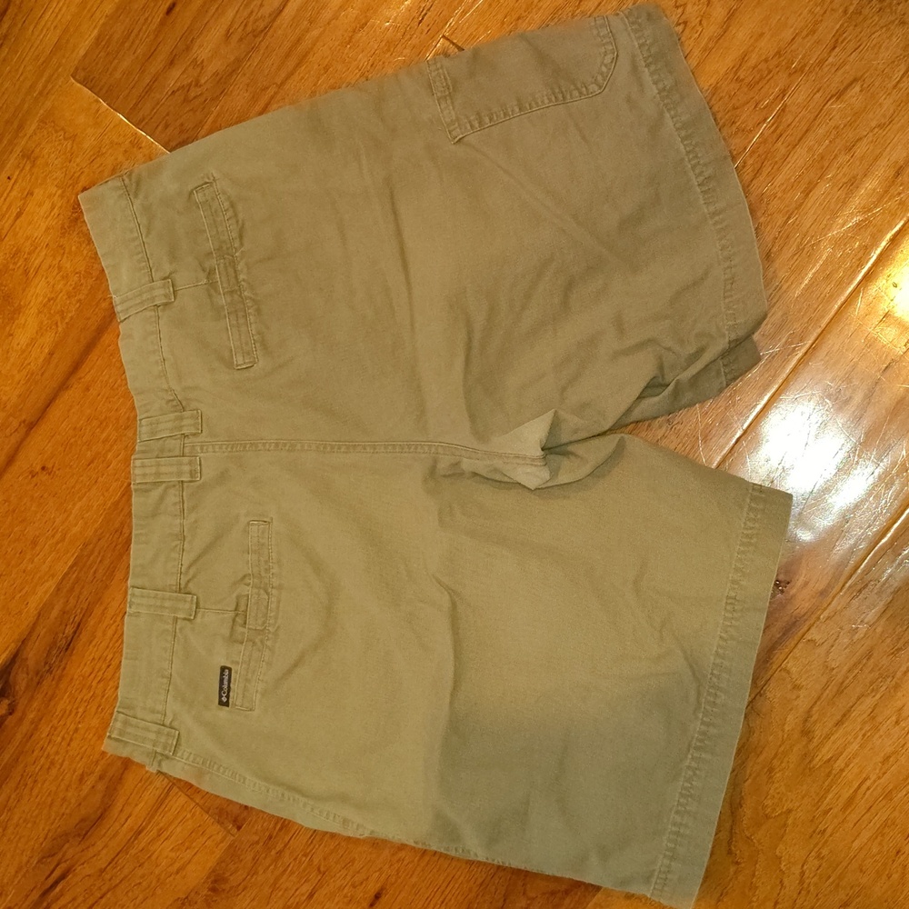 Columbia Shorts